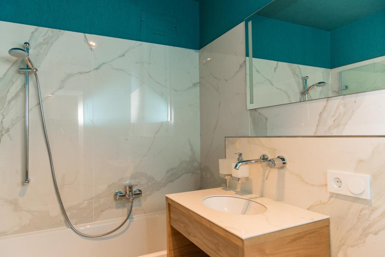 Apartmenthaus Am Dom Junior Suite Mit Parkplatz Zwickau Luaran gambar